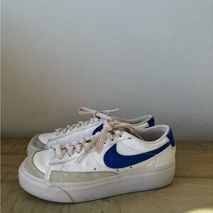 Platform Nike Blazer size 8